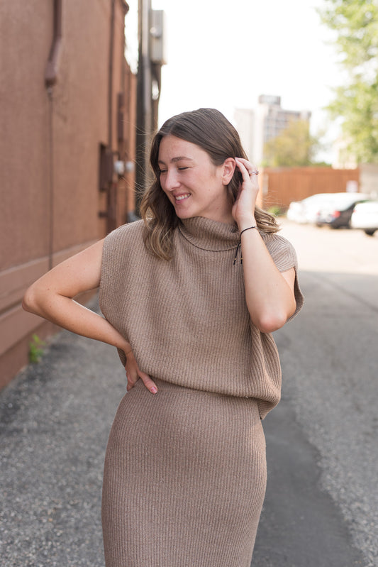 Crosby Ribbed Turtleneck Vest: Dark Taupe