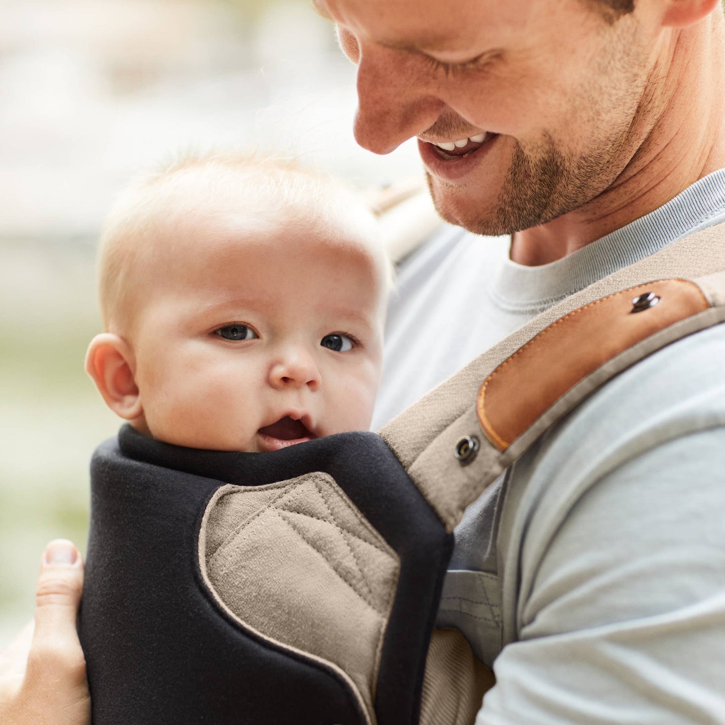 Elevate 6-in-1 Linen Blend Baby Carrier